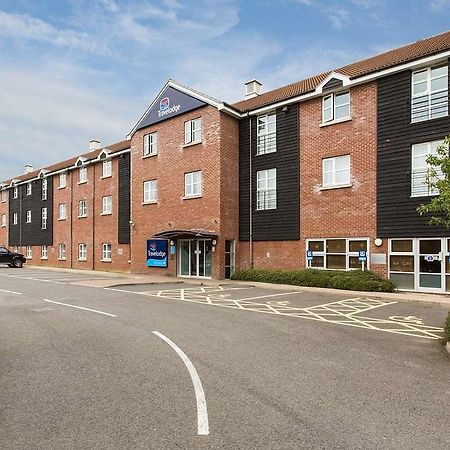 Travelodge Stansted Great Dunmow Exterior foto