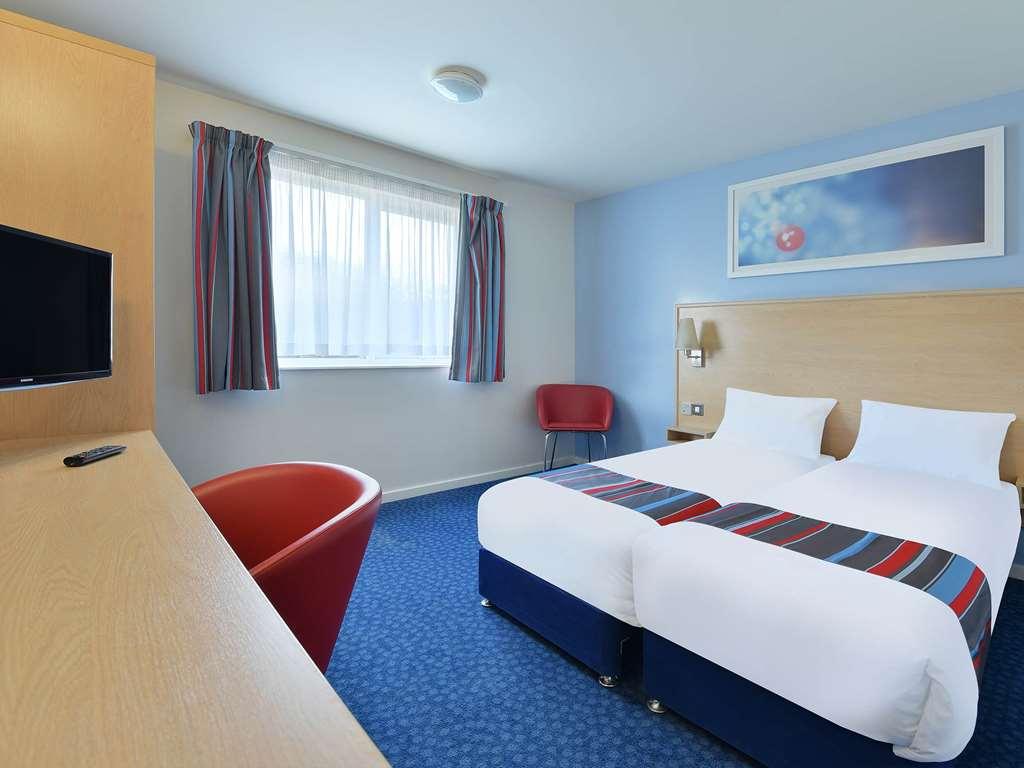 Travelodge Stansted Great Dunmow Zimmer foto